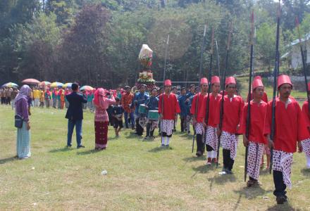 Kirab Gunungan Mengakhiri Rangkaian Grebeg Syawal Desa Wonolelo