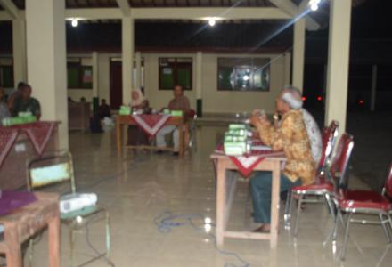 Kesbanglinmas adakan Pembinaan Kelompok Jagawarga di Wonolelo