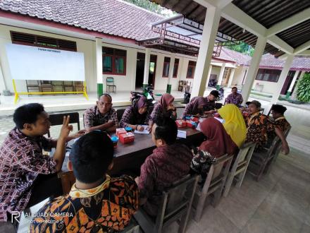 Monitoring dan Evaluasi Program Kerja Pemerintah Desa Wonolelo Oleh BPD